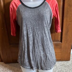 Women's Gray and Red Long Sleeve Top